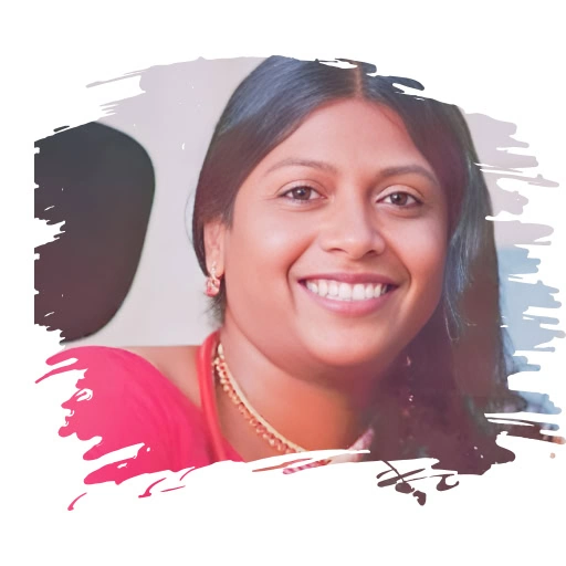 Nasimah Israth, Founder of Mamma Care Pro, delivering a postpartum care session